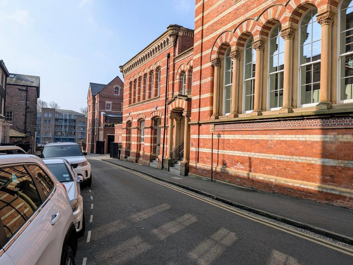 The Old Fire Station Luxury Apartment *